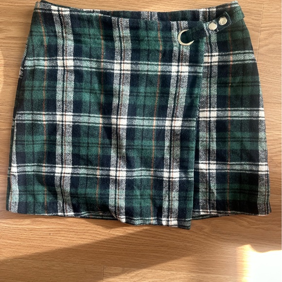 Francesca’s collection plaid skirt size medium - Picture 3 of 4